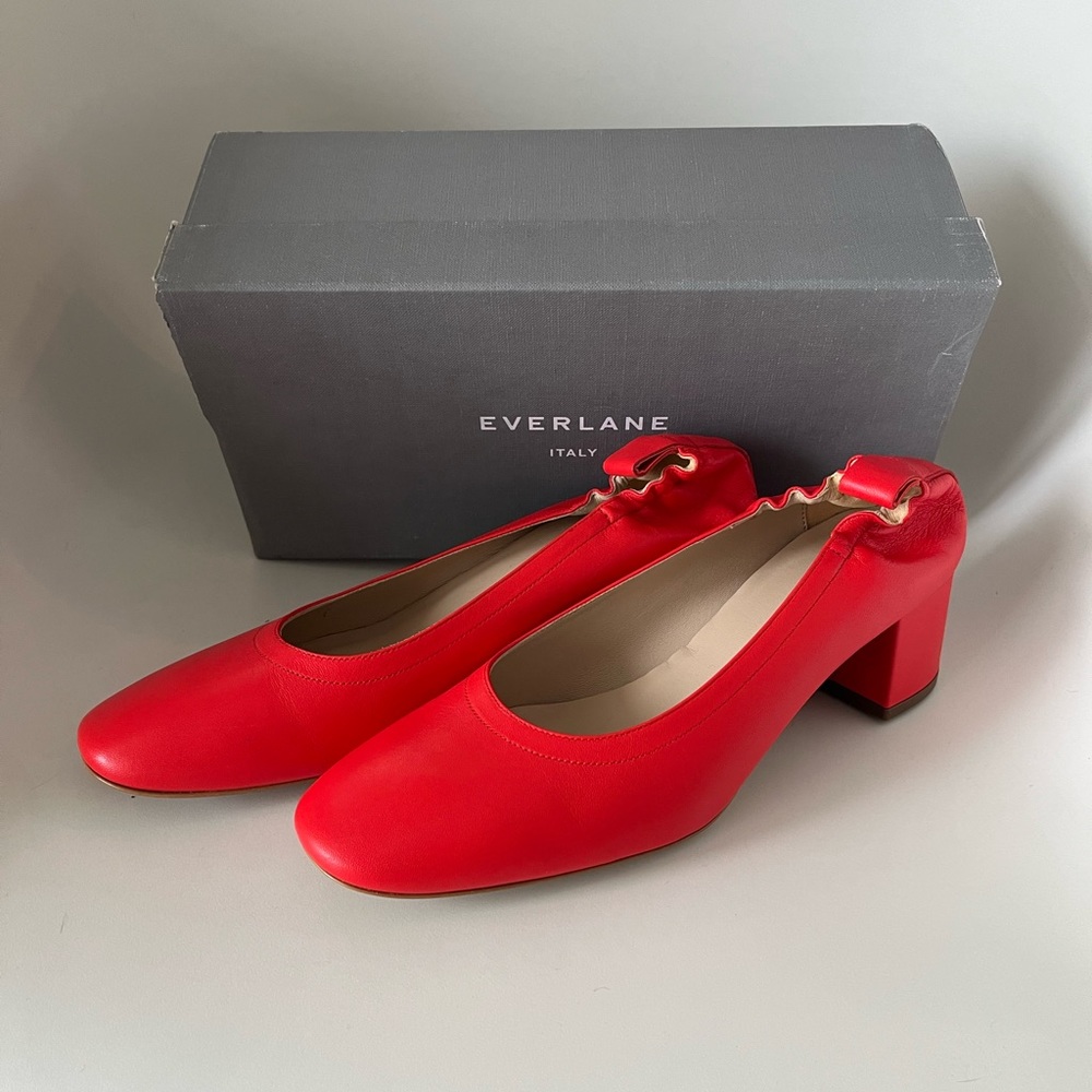 Everlane: The Day Heel in bright red